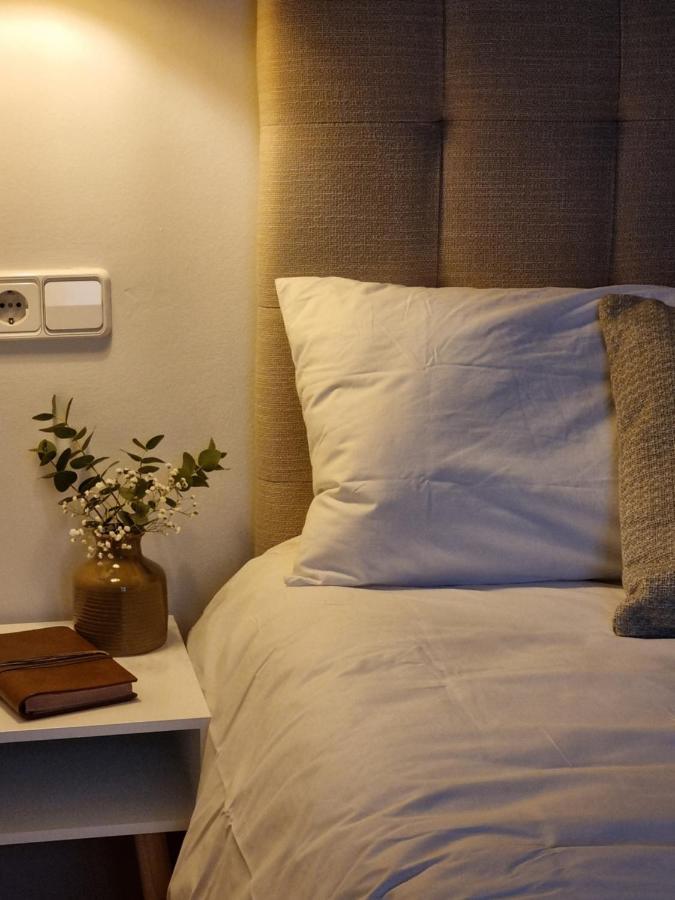 Cozy Apartment In The City Center Granada Exterior photo